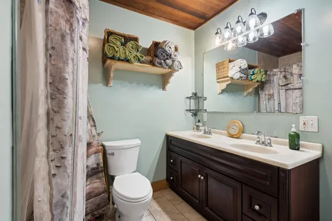 2556 Church Hill Road Woodstock VT 05091