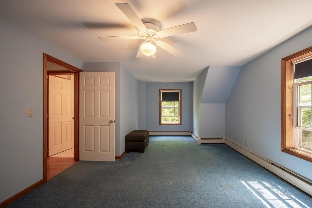 221 Steeplewood Lane Ferrisburgh VT 05456