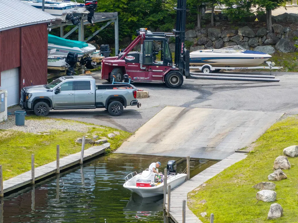 484 Long Island Road Moultonborough NH 03254
