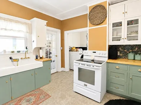 28 Diamond Street St. Albans City VT 05478