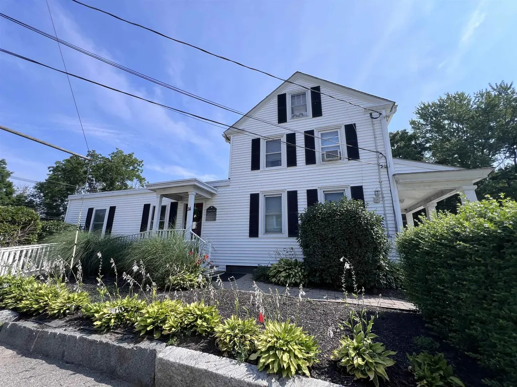 14 Bow Street Exeter NH 03833