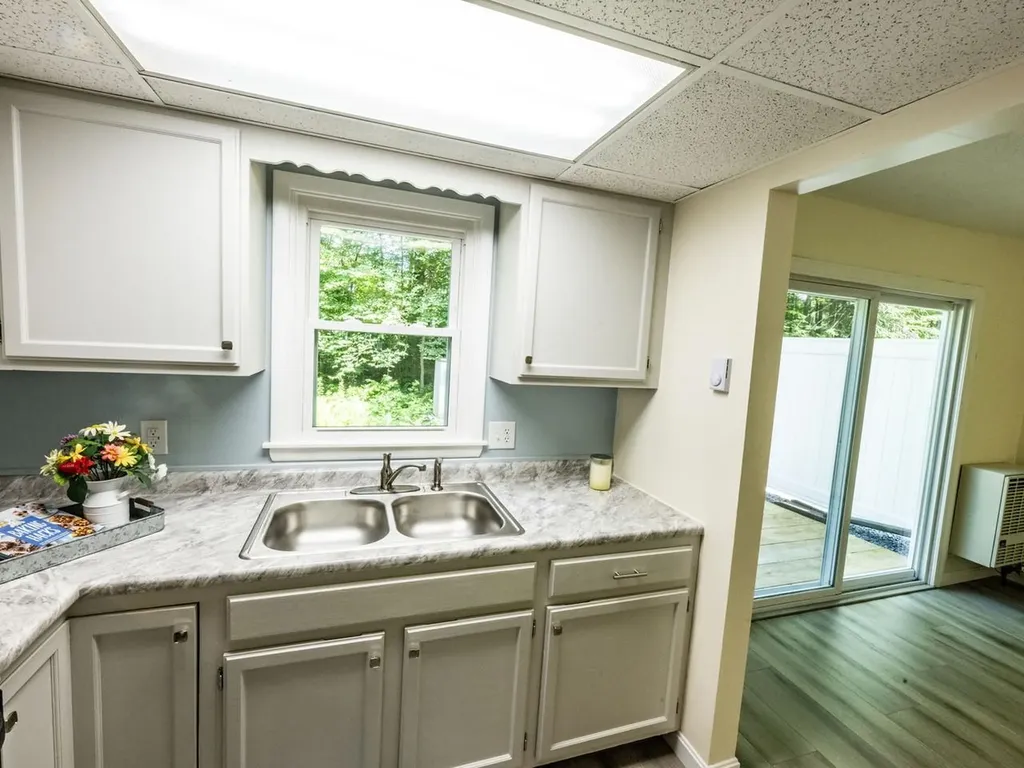 86 Pinecrest Drive Essex VT 05452