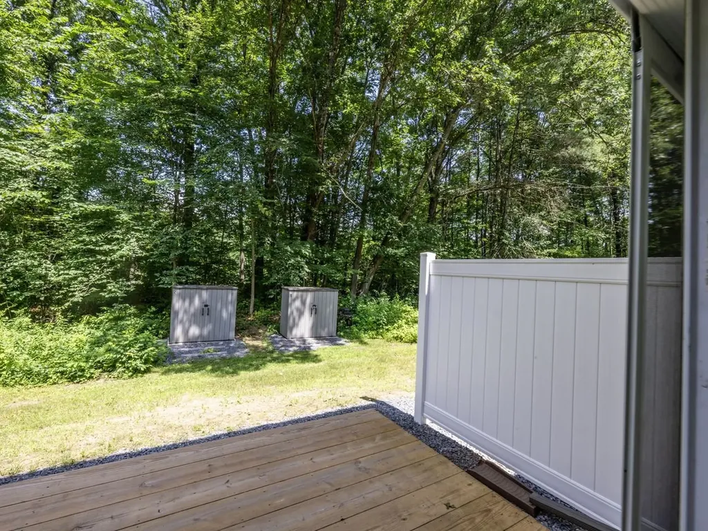86 Pinecrest Drive Essex VT 05452