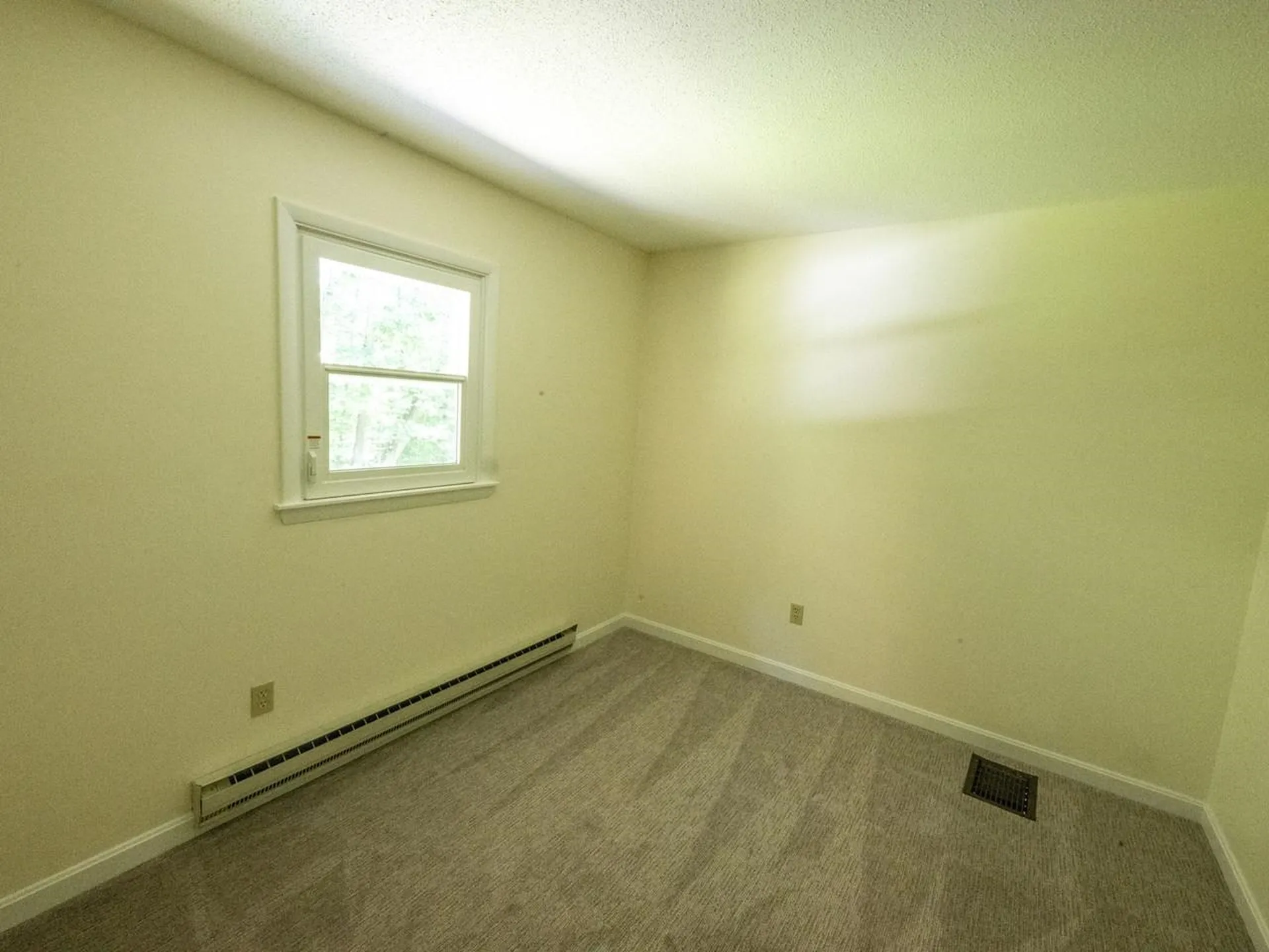 86 Pinecrest Drive Essex VT 05452