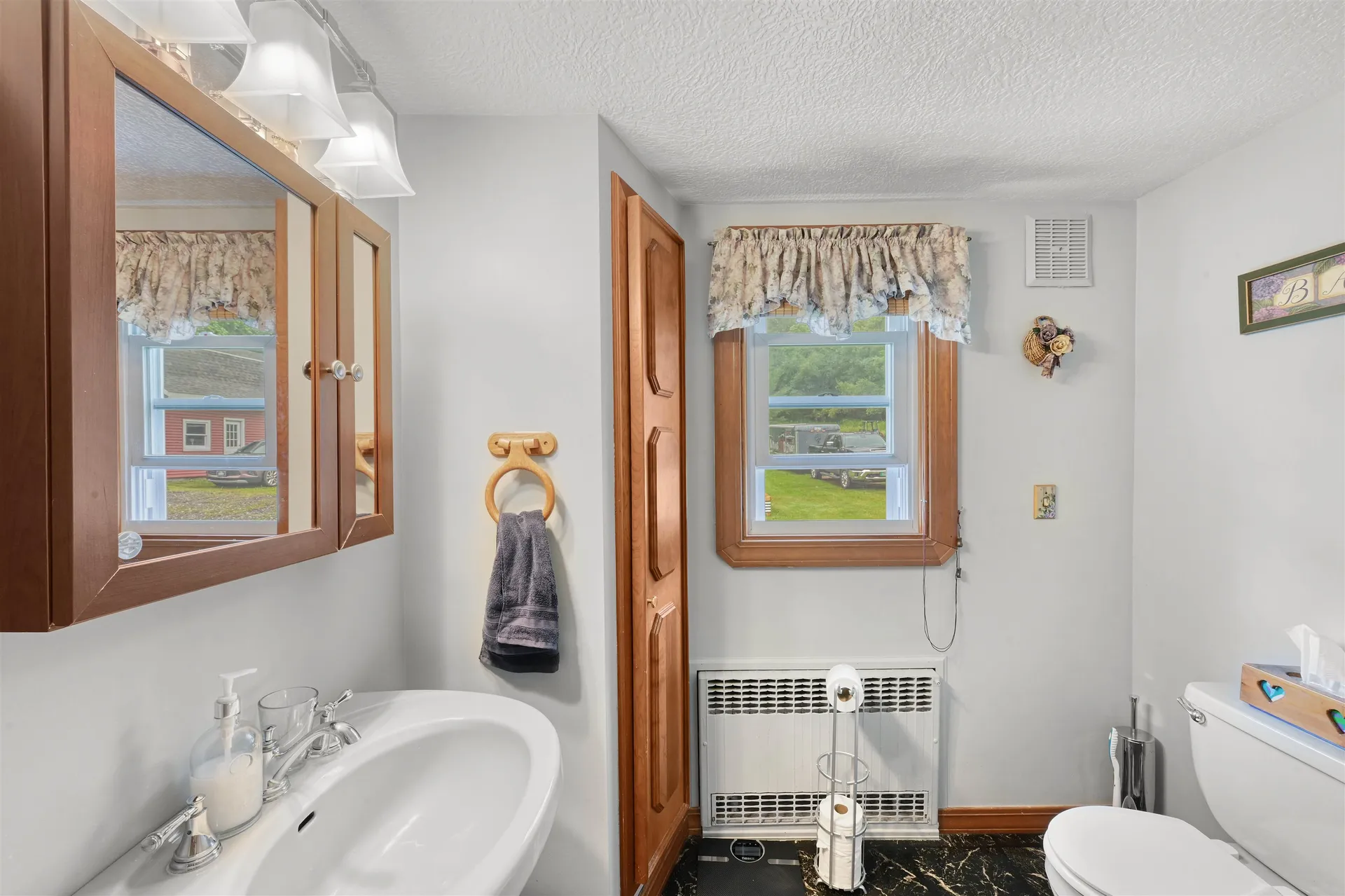 5131 Main Road Stamford VT 05352