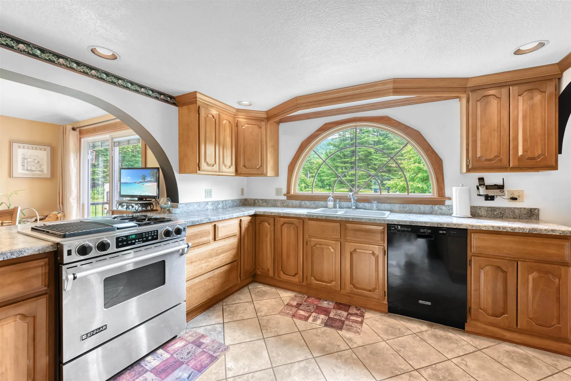 5131 Main Road Stamford VT 05352