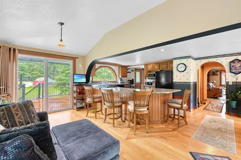 5131 Main Road Stamford VT 05352