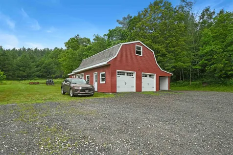 5131 Main Road Stamford VT 05352