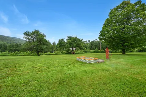 5131 Main Road Stamford VT 05352