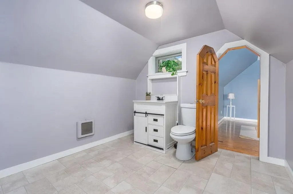 55 Charles Street Milton NH 03851