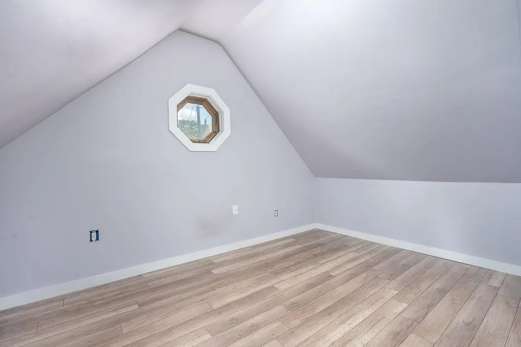 55 Charles Street Milton NH 03851