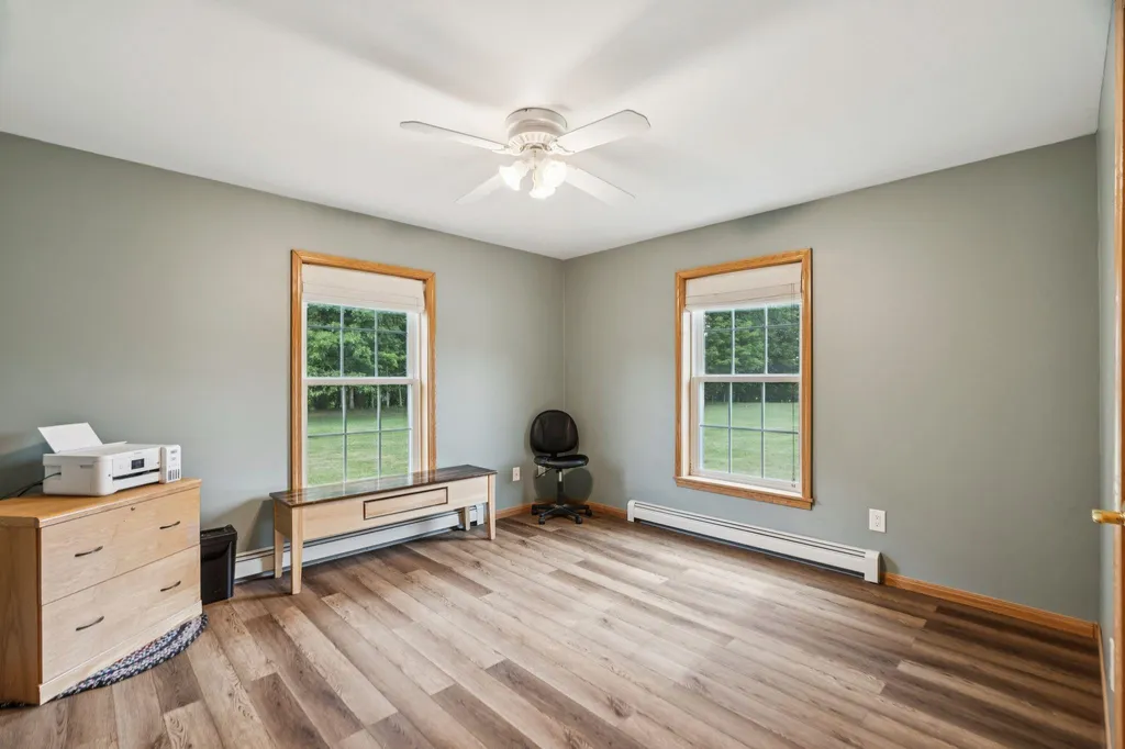 1407 Us Route 5 Weathersfield VT 05156