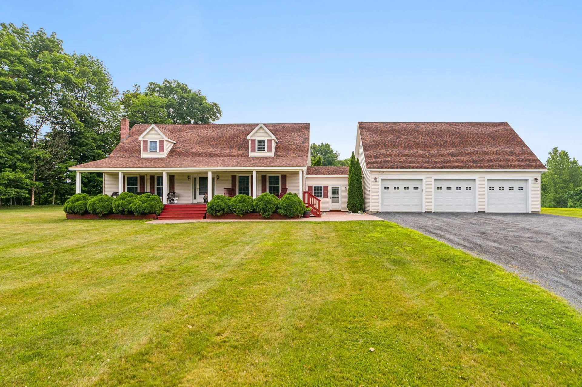 1407 Us Route 5 Weathersfield VT 05156