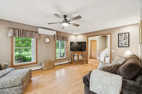 1407 Us Route 5 Weathersfield VT 05156