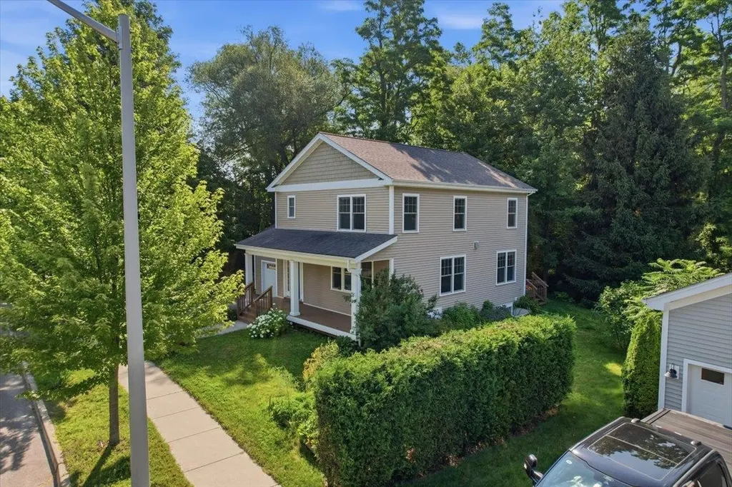25 Staniford Farm Road Burlington VT 05408