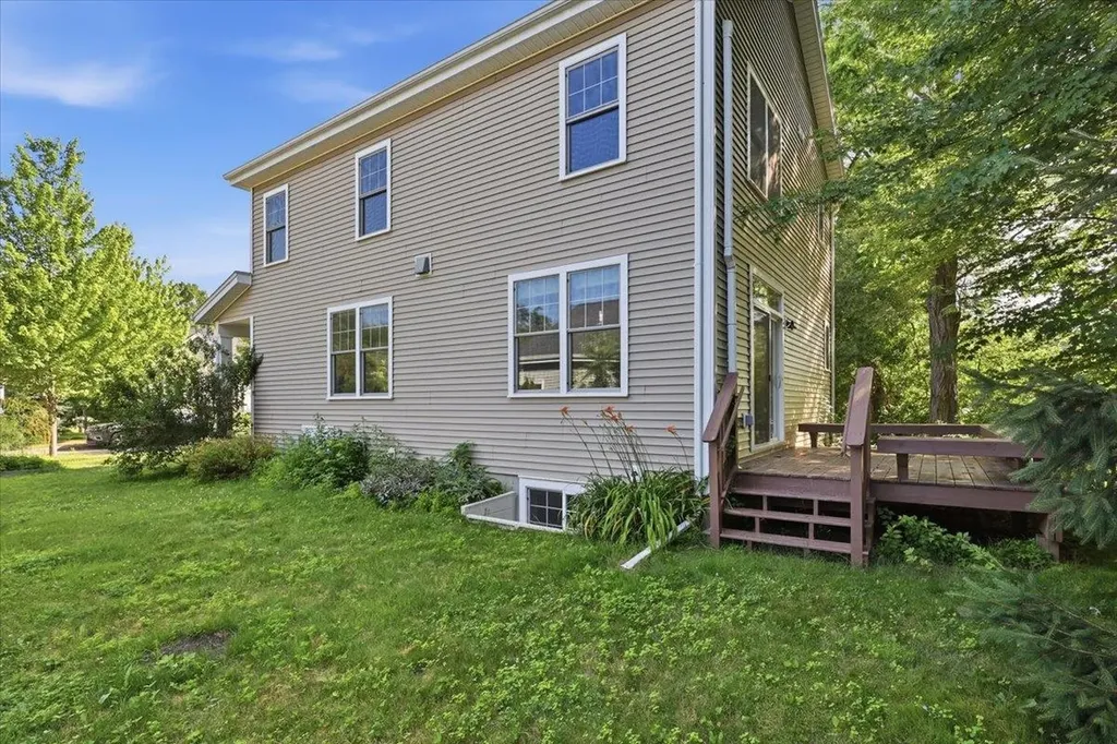 25 Staniford Farm Road Burlington VT 05408