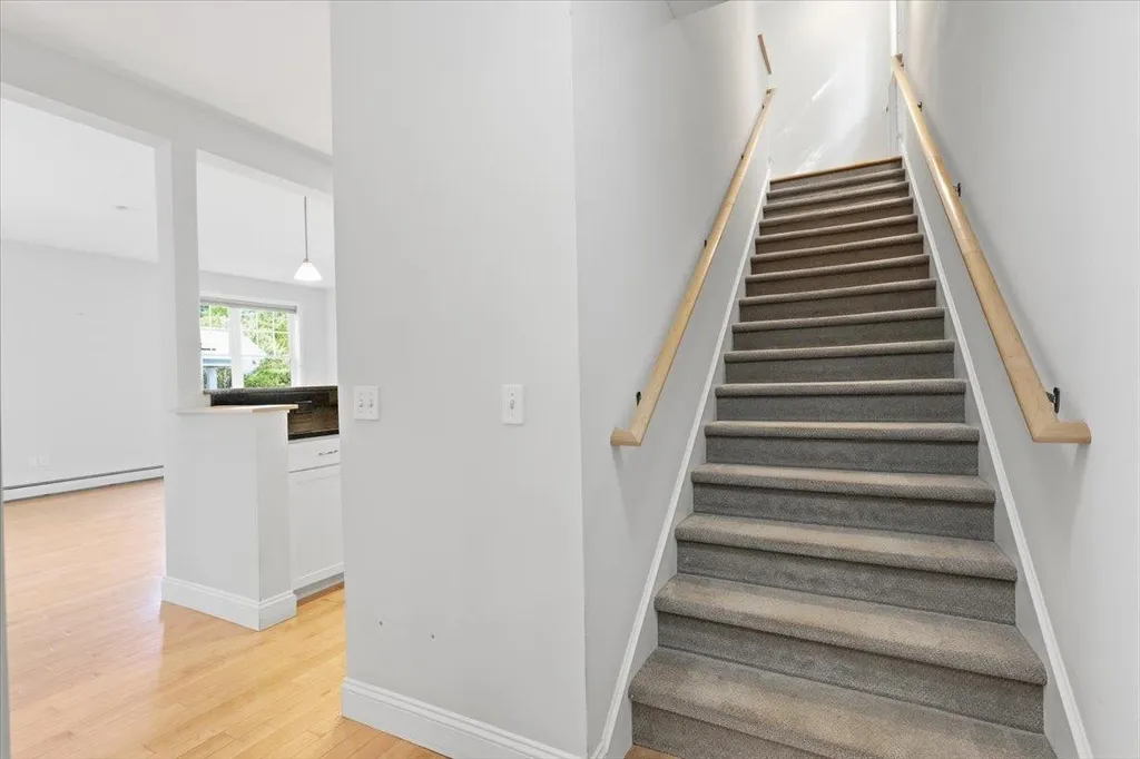 25 Staniford Farm Road Burlington VT 05408