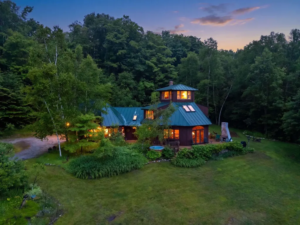 133 Ben Dexter Road Topsham VT 05076