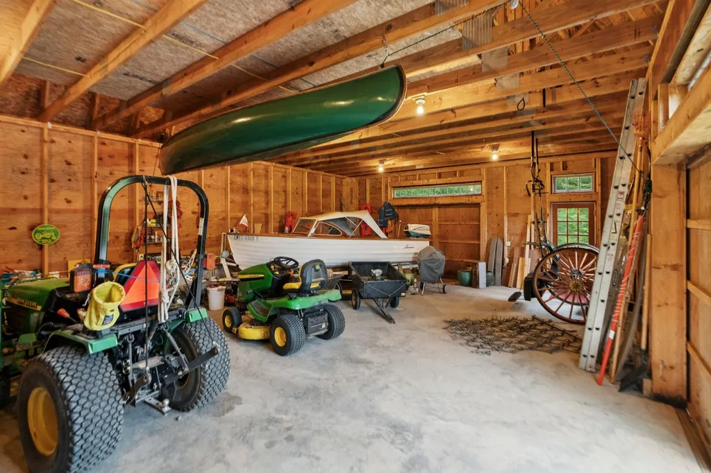 133 Ben Dexter Road Topsham VT 05076