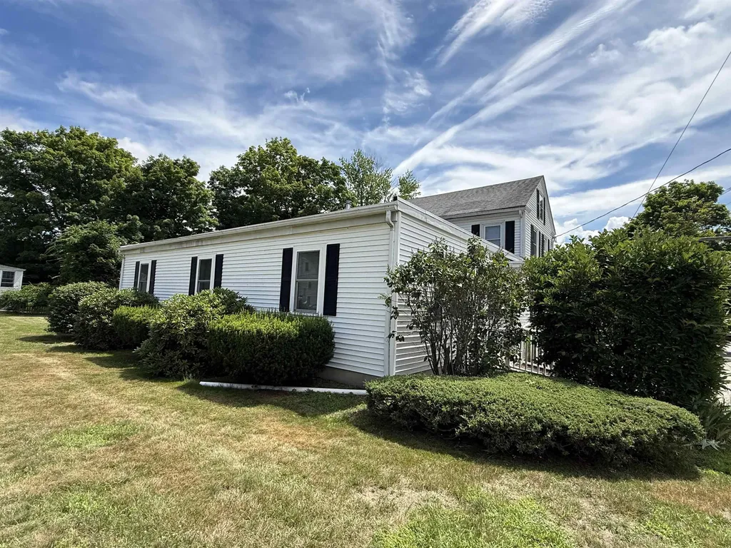 14 Bow Street Exeter NH 03833