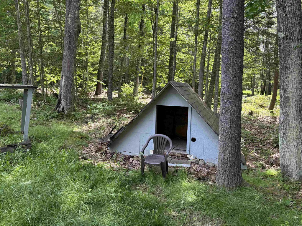 47 Gray Road Barnstead NH 03218