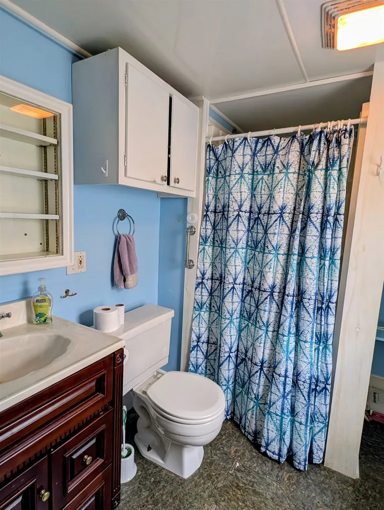 57 Brooklyn Street Northumberland NH 03582