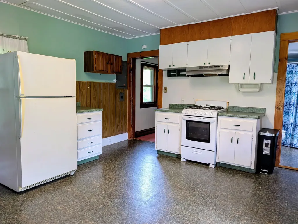 57 Brooklyn Street Northumberland NH 03582