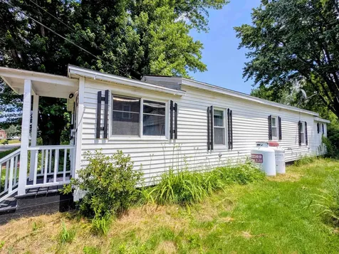 57 Brooklyn Street Northumberland NH 03582