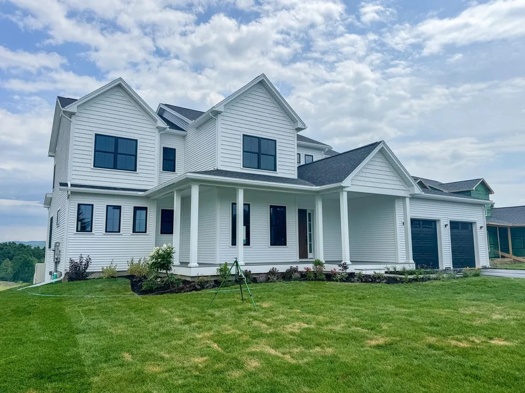 108 Mabel Way South Burlington VT 05403