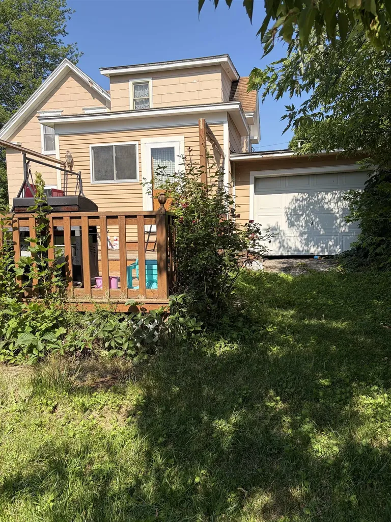 15 Edward Street St. Albans City VT 05478