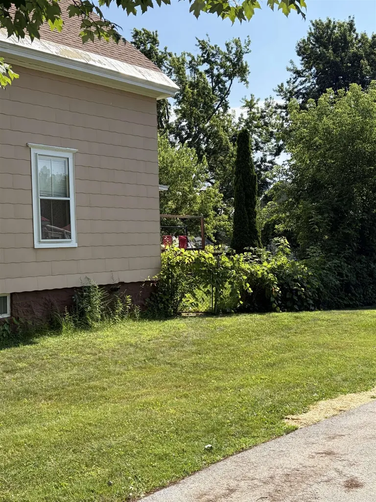 15 Edward Street St. Albans City VT 05478
