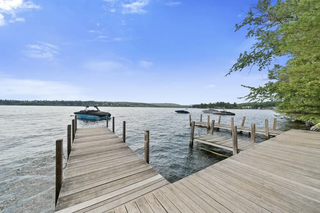 28 Shane Way Laconia NH 03246