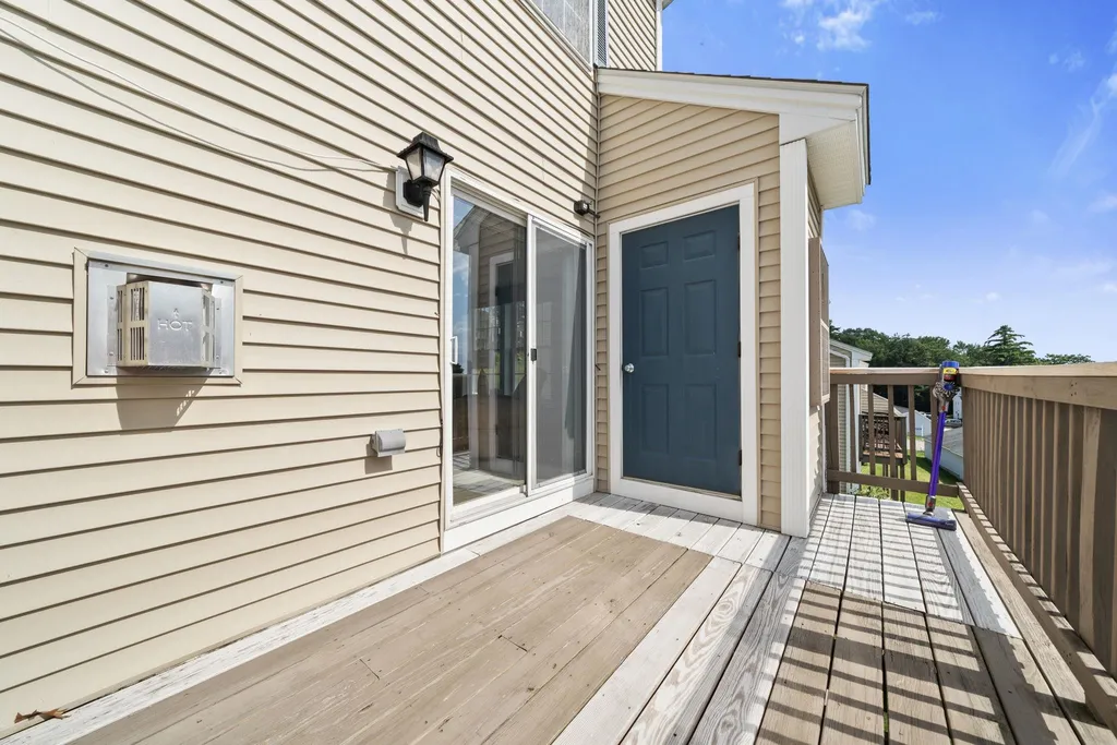 28 Shane Way Laconia NH 03246