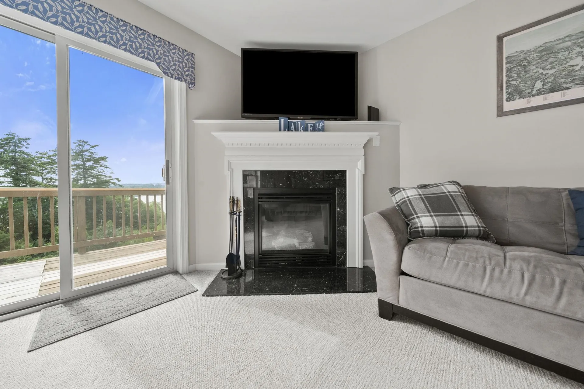 28 Shane Way Laconia NH 03246