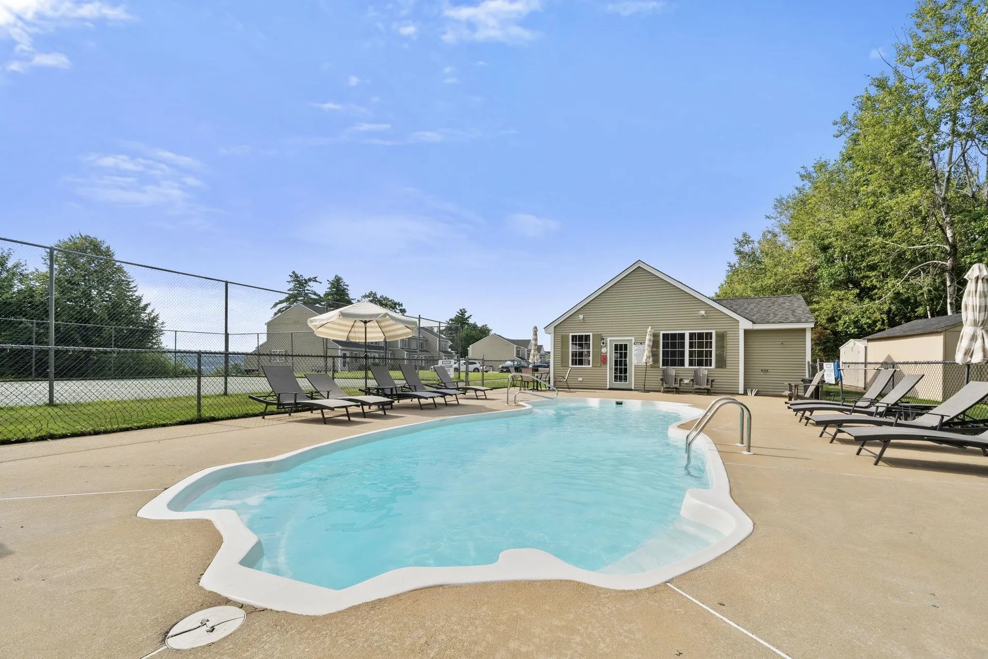 28 Shane Way Laconia NH 03246