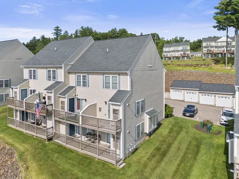 28 Shane Way Laconia NH 03246