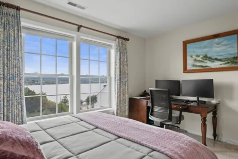 28 Shane Way Laconia NH 03246