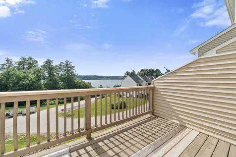 28 Shane Way Laconia NH 03246