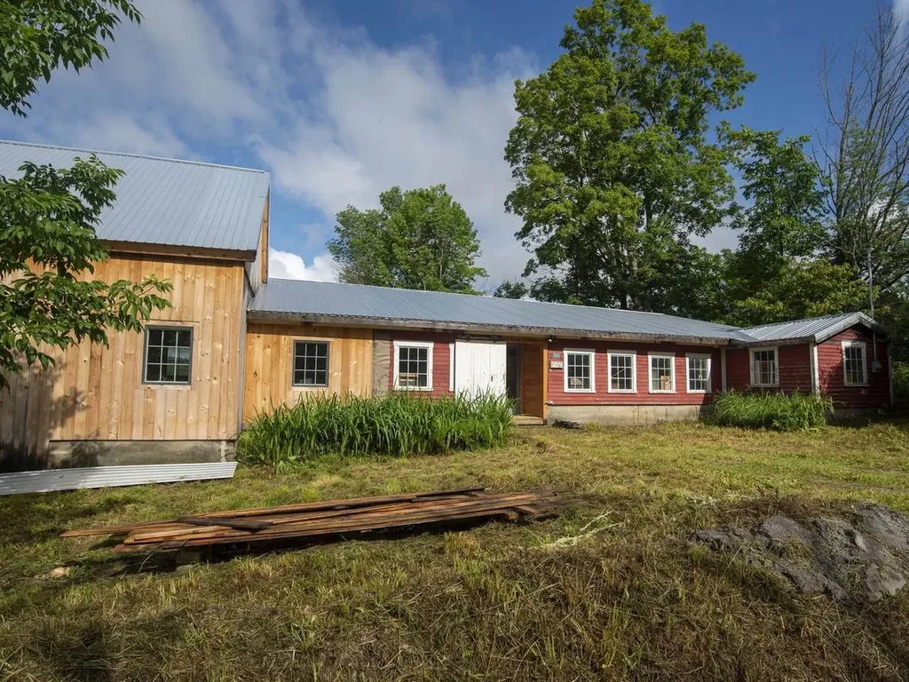 3814 East Hill Road Plainfield VT 05667-9617