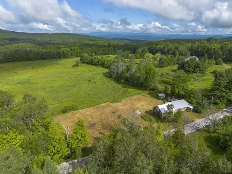 3814 East Hill Road Plainfield VT 05667-9617