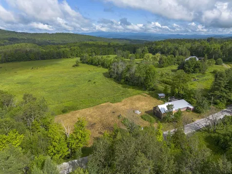 3814 East Hill Road Plainfield VT 05667-9617