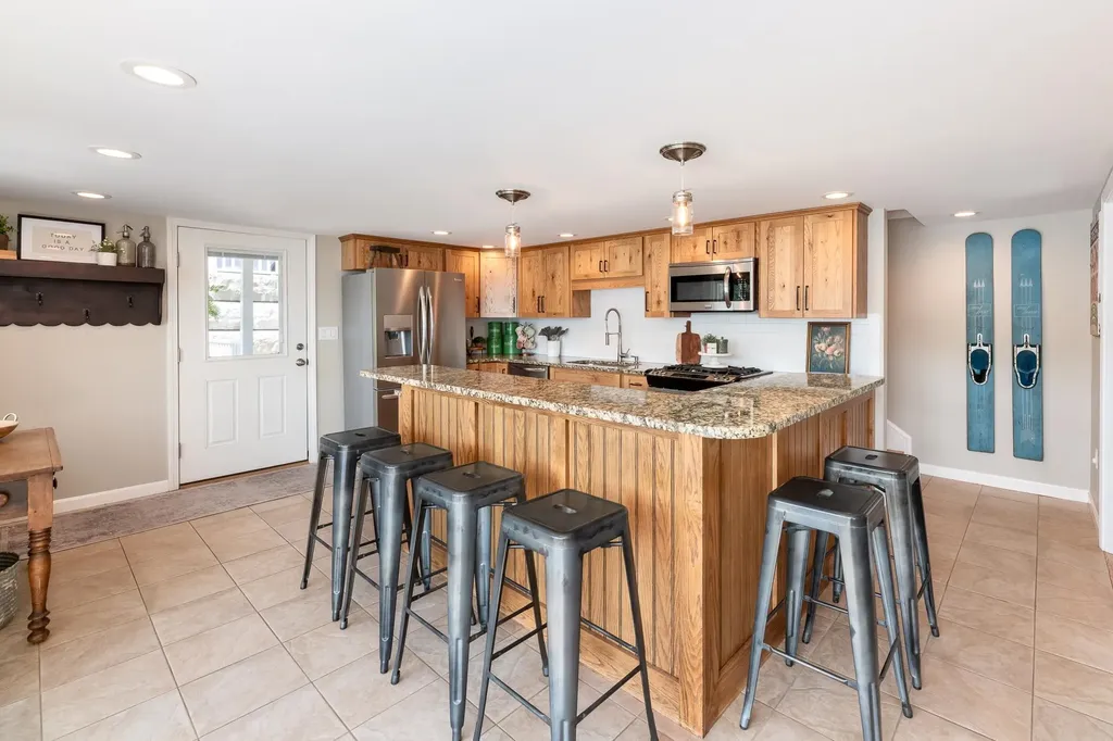 195 East Side Drive Alton NH 03810