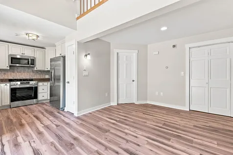 21 Fells Way Laconia NH 03246