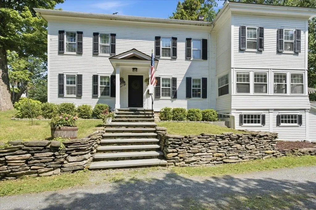 34 Monumnet Avenue Bennington VT 05201