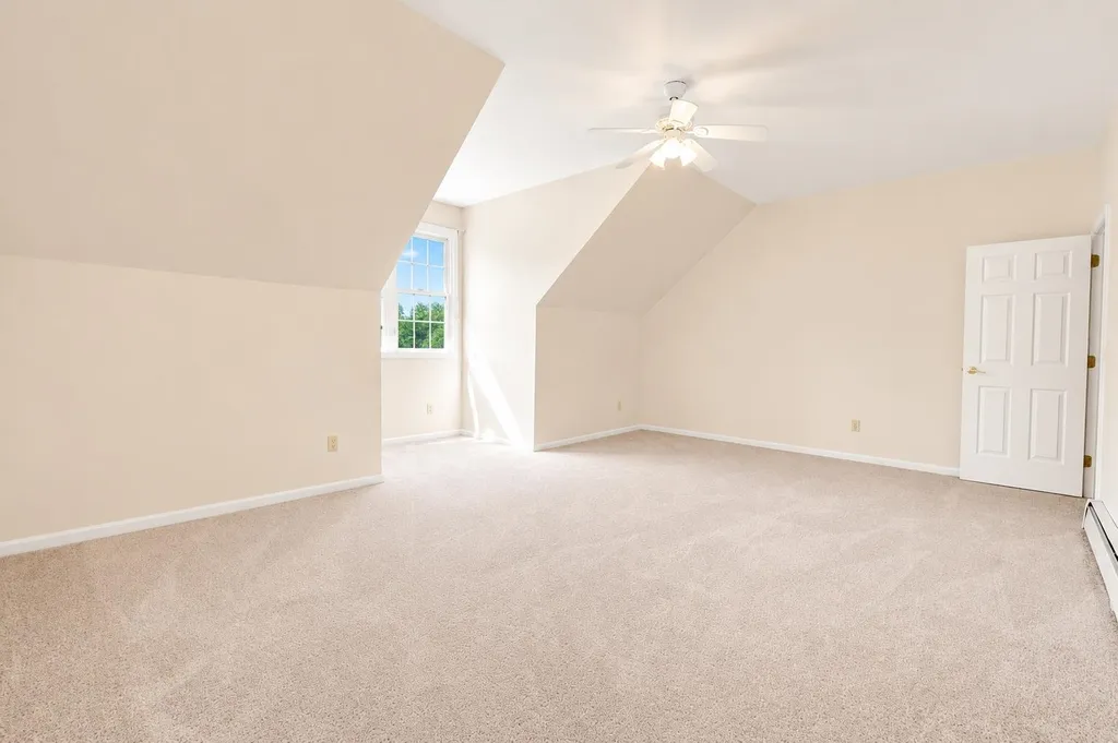 22 Peacham Lane Essex VT 05452
