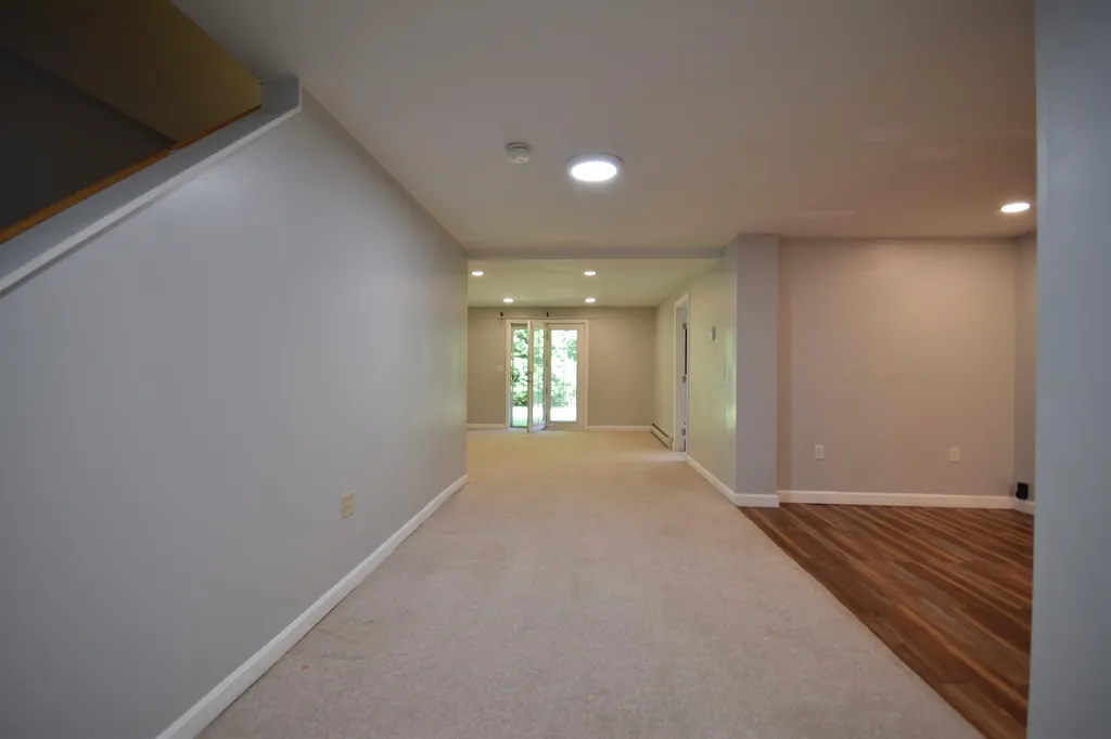 22 Peacham Lane Essex VT 05452