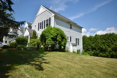 22 Peacham Lane Essex VT 05452