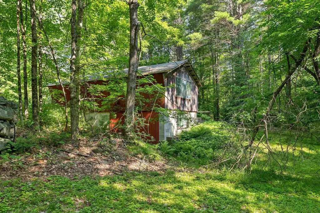 174 Granite Road Effingham NH 03882