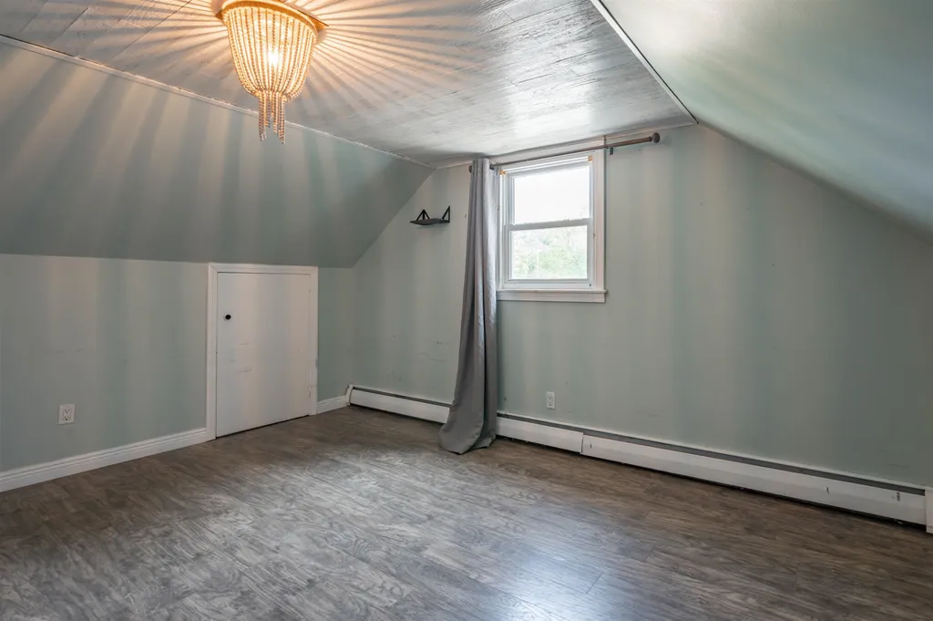 66 Avon Drive Nashua NH 03064