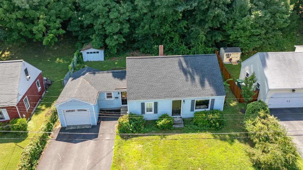66 Avon Drive Nashua NH 03064